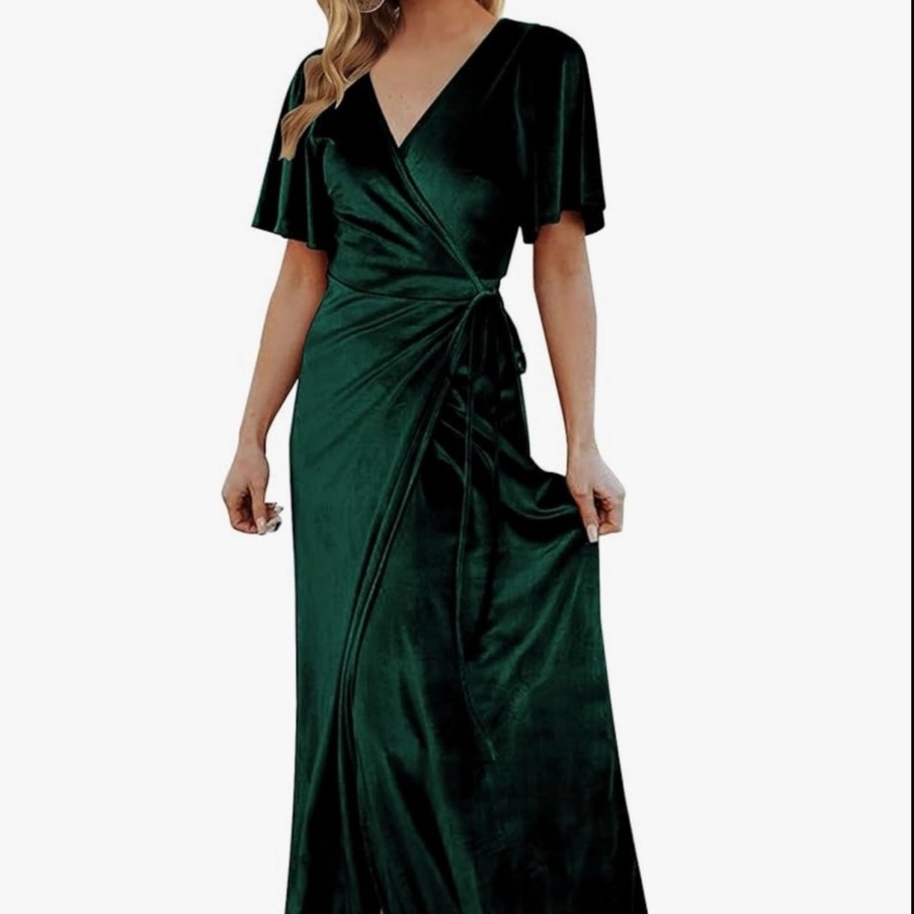 In loom Emerald Green Wrap Dress✨